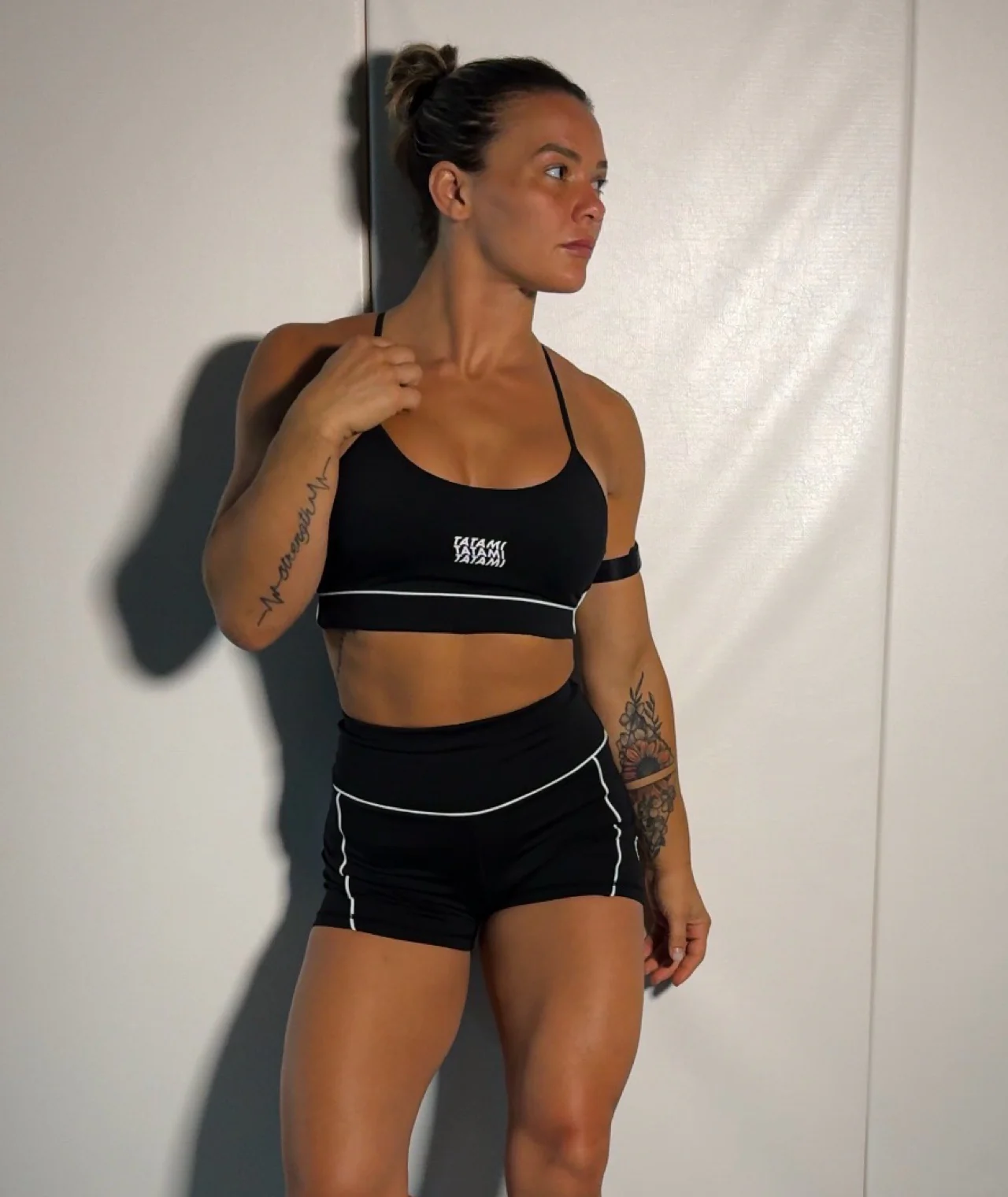 Ladies Contour Compression Shorts - Black - Image 7